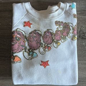 Vintage 1980s California Raisins Sweatshirt. White. Small or Medium.